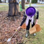 girl collecting garbage